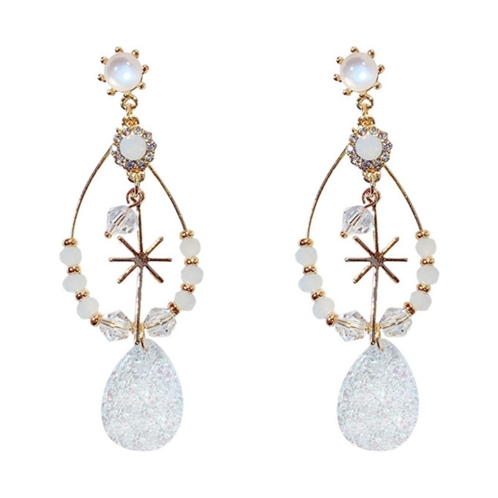 *ARLETTE* Gold x Crystal Fashion Dangle Earrings